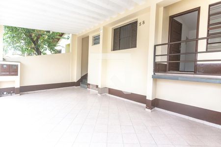 Casa para alugar com 100m², 2 quartos e 3 vagas Casa para alugar com 100m², 2 quartos e 3 vagasGaragem
