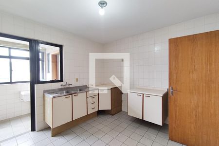 Apartamento para alugar com 94m², 2 quartos e 1 vagaCozinha 
