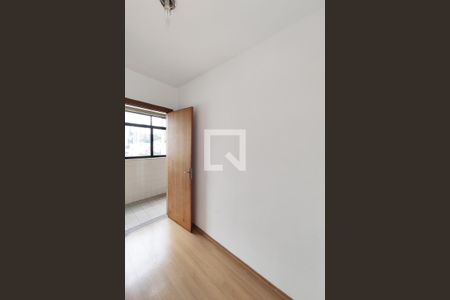 Apartamento para alugar com 94m², 2 quartos e 1 vagaQuarto de Serviço 