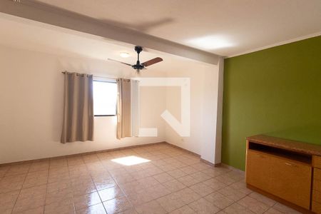 Suíte 1 de casa para alugar com 3 quartos, 210m² em Vila Mazzei, São Paulo