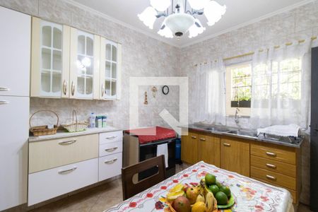 Casa para alugar com 210m², 3 quartos e 2 vagasCozinha