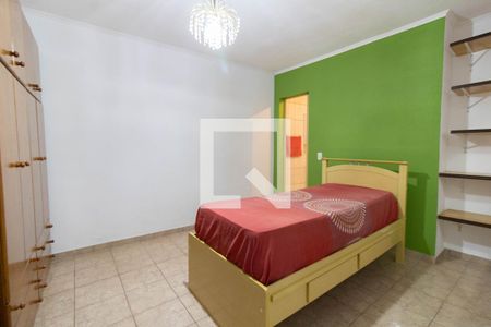 Casa para alugar com 210m², 3 quartos e 2 vagasSuíte 2