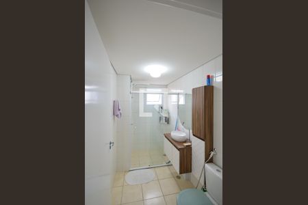 Banheiro Social de apartamento à venda com 2 quartos, 52m² em Parque Fongaro, São Paulo