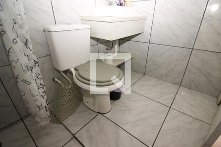 Casa à venda com 146m², 4 quartos e 2 vagasBanheiro 1