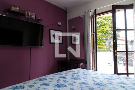Casa à venda com 160m², 3 quartos e 2 vagas Casa à venda com 160m², 3 quartos e 2 vagasQuarto 1