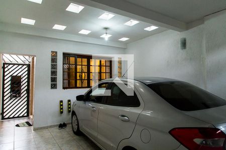 Casa à venda com 160m², 3 quartos e 2 vagas Casa à venda com 160m², 3 quartos e 2 vagasGaragem