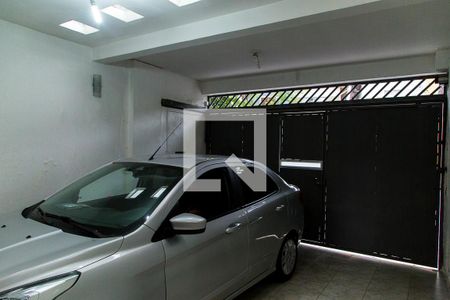 Casa à venda com 160m², 3 quartos e 2 vagas Casa à venda com 160m², 3 quartos e 2 vagasGaragem