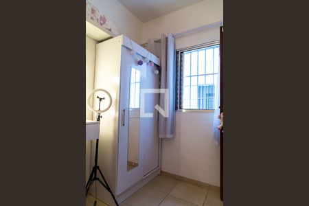 Casa à venda com 160m², 3 quartos e 2 vagas Casa à venda com 160m², 3 quartos e 2 vagasQuarto 2