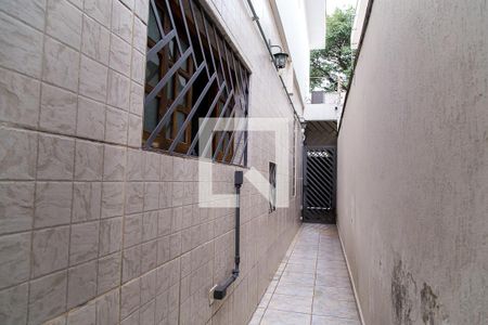 Casa à venda com 160m², 3 quartos e 2 vagas Casa à venda com 160m², 3 quartos e 2 vagasCorredor