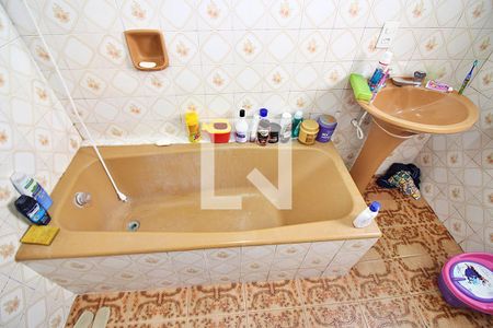 Casa à venda com 208m², 4 quartos e 6 vagasBanheiro Social Casa 2