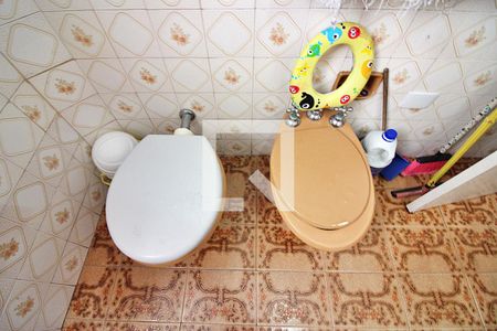 Casa à venda com 208m², 4 quartos e 6 vagasBanheiro Social Casa 2