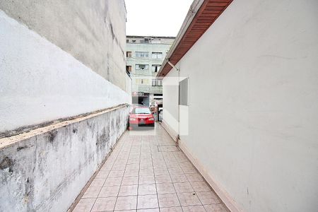 Casa à venda com 208m², 4 quartos e 6 vagasCorredor