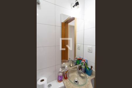 Banheiro de casa para alugar com 2 quartos, 69m² em Vila Dom Pedro Ii, São Paulo