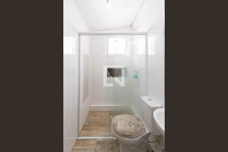Casa para alugar com 69m², 2 quartos e 1 vaga Casa para alugar com 69m², 2 quartos e 1 vagaBanheiro da Suíte