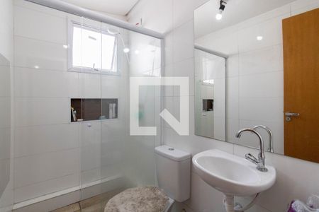 Casa para alugar com 69m², 2 quartos e 1 vaga Casa para alugar com 69m², 2 quartos e 1 vagaBanheiro da Suíte