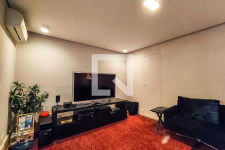 Apartamento à venda com 250m², 3 quartos e 4 vagasSala de TV