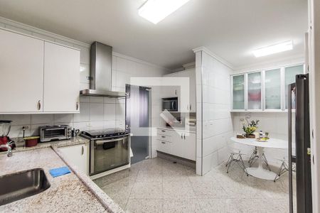 Apartamento à venda com 250m², 3 quartos e 4 vagasCozinha