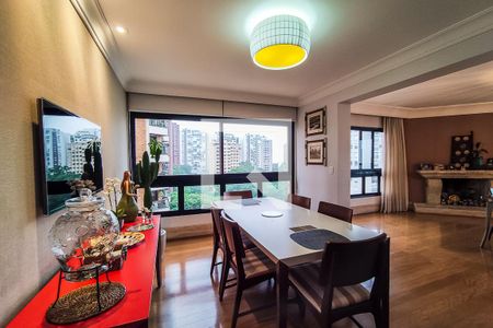 Apartamento à venda com 250m², 3 quartos e 4 vagasSala de Almoço