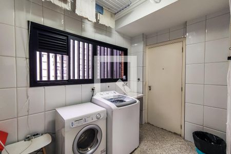 Apartamento à venda com 250m², 3 quartos e 4 vagasÁrea de Serviço