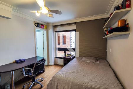 Apartamento à venda com 250m², 3 quartos e 4 vagasSuíte 2