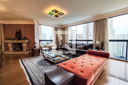 Apartamento à venda com 250m², 3 quartos e 4 vagasSala