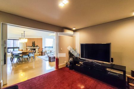 Apartamento à venda com 250m², 3 quartos e 4 vagasSala de TV