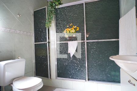 Casa à venda com 143m², 3 quartos e 1 vagaBanheiro 