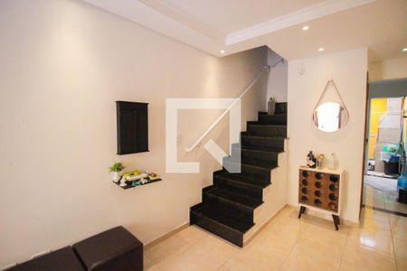 Sala de casa de condomínio para alugar com 2 quartos, 66m² em Parada Xv de Novembro, São Paulo