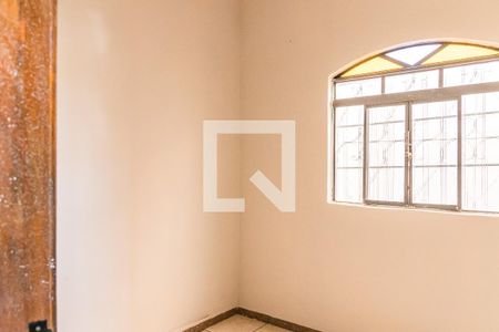 Quarto 2 de casa para alugar com 2 quartos, 70m² em Juliana, Belo Horizonte