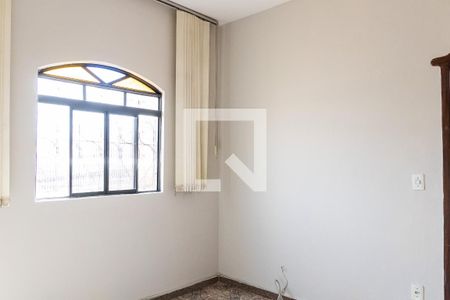 Sala de casa para alugar com 2 quartos, 70m² em Juliana, Belo Horizonte