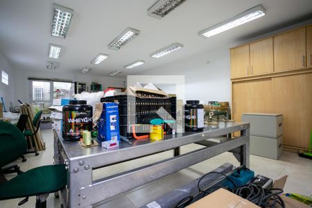 Casa à venda com 607m², 4 quartos e 8 vagasCozinha 1