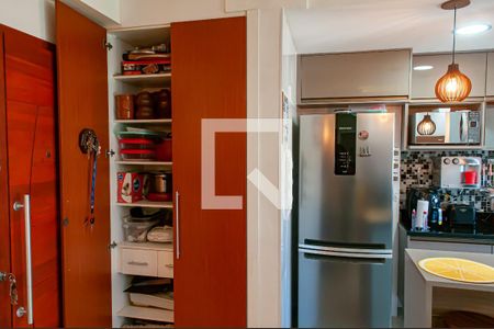 Apartamento para alugar com 58m², 2 quartos e 1 vagaCozinha e Área de Serviço