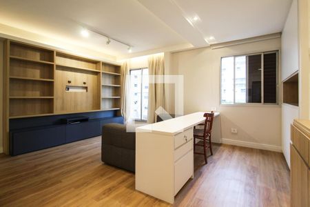 Sala de apartamento para alugar com 1 quarto, 52m² em Indianópolis, São Paulo