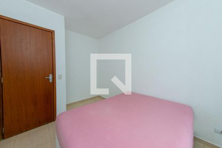 Quarto 1 de apartamento para alugar com 2 quartos, 54m² em Ipê, São José dos Pinhais