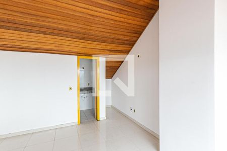 Casa à venda com 150m², 3 quartos e 2 vagasSótão 