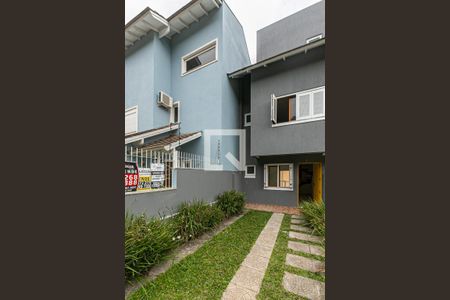 Casa à venda com 150m², 3 quartos e 2 vagasFachada