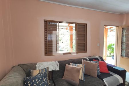 Sala de casa à venda com 2 quartos, 114m² em Feitoria, São Leopoldo