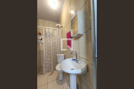 Casa à venda com 114m², 2 quartos e 1 vagaBanheiro