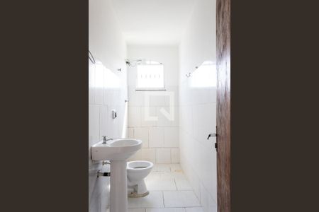 Banheiro de casa para alugar com 1 quarto, 50m² em Campo Grande, Rio de Janeiro