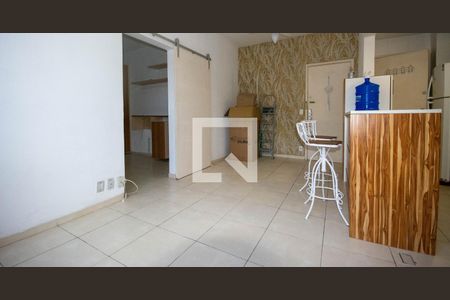 Sala de apartamento para alugar com 2 quartos, 49m² em Tijuca, Rio de Janeiro