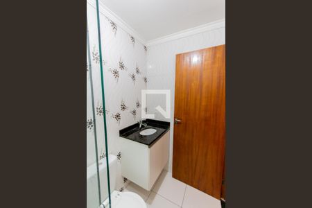 Casa à venda com 120m², 3 quartos e 1 vaga Casa à venda com 120m², 3 quartos e 1 vagaBanheiro da Suíte