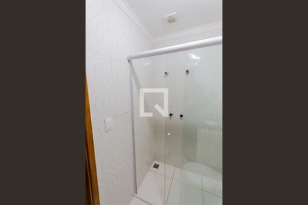 Casa à venda com 120m², 3 quartos e 1 vaga Casa à venda com 120m², 3 quartos e 1 vagaBanheiro da Suíte