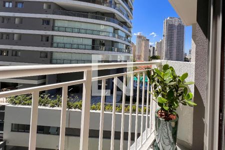 Apartamento à venda com 27m², 1 quarto e sem vaga Apartamento à venda com 27m², 1 quarto e sem vagaSacada