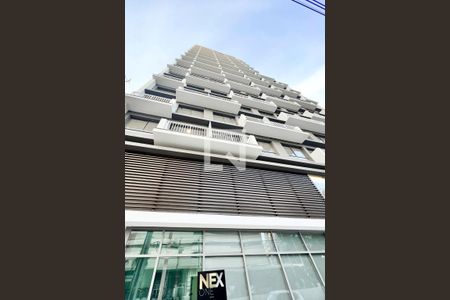 Apartamento à venda com 27m², 1 quarto e sem vaga Apartamento à venda com 27m², 1 quarto e sem vagaFachada