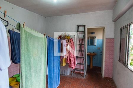 Casa à venda com 180m², 2 quartos e 3 vagasLavanderia