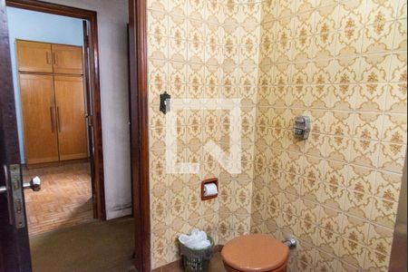 Casa à venda com 180m², 2 quartos e 3 vagasBanheiro