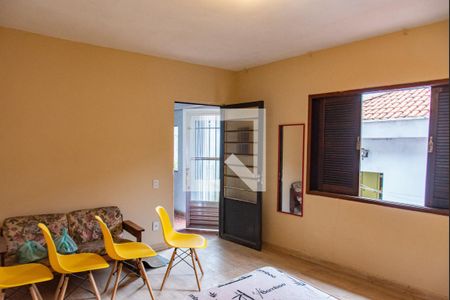 Casa à venda com 180m², 2 quartos e 3 vagasEdícula/quarto