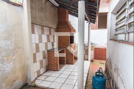 Casa à venda com 180m², 2 quartos e 3 vagasVista do quarto 2