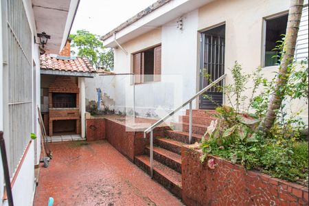 Casa à venda com 180m², 2 quartos e 3 vagasQuintal