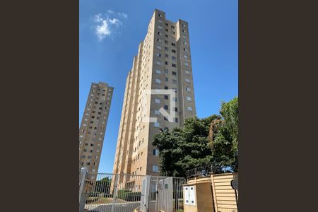 Fachada do bloco de apartamento para alugar com 2 quartos, 42m² em Ribeirânia, Ribeirão Preto